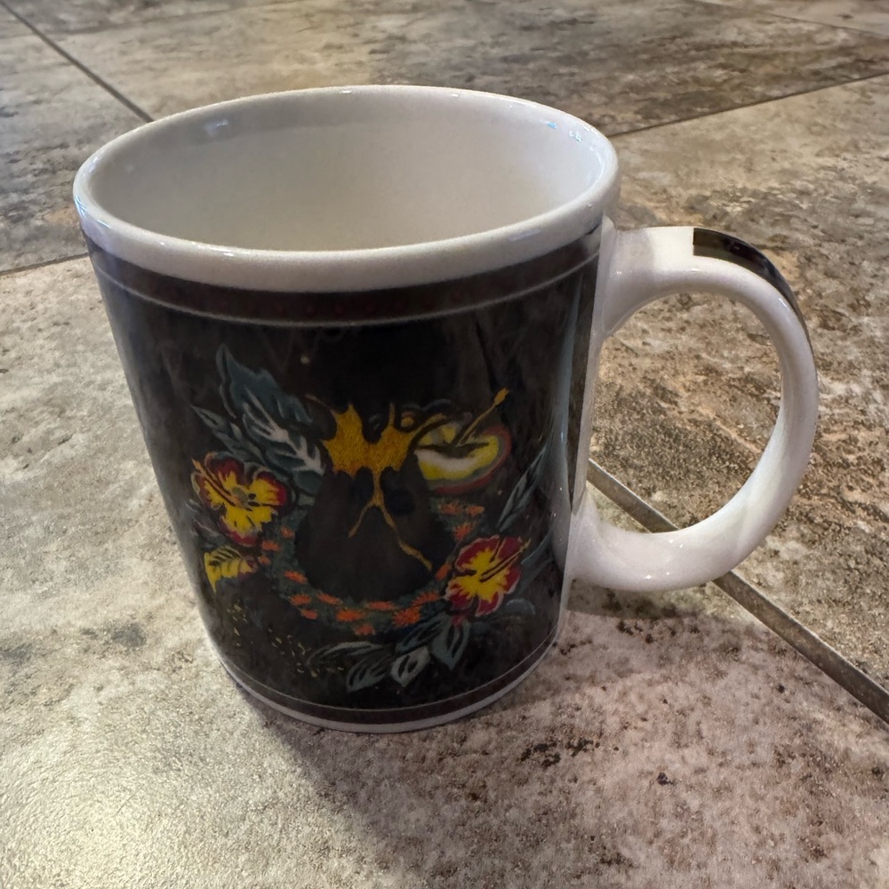 Vintage Hilo Hattie Volcano Coffee Mug Cup Big Island Black Hawaii Tiki 2002
